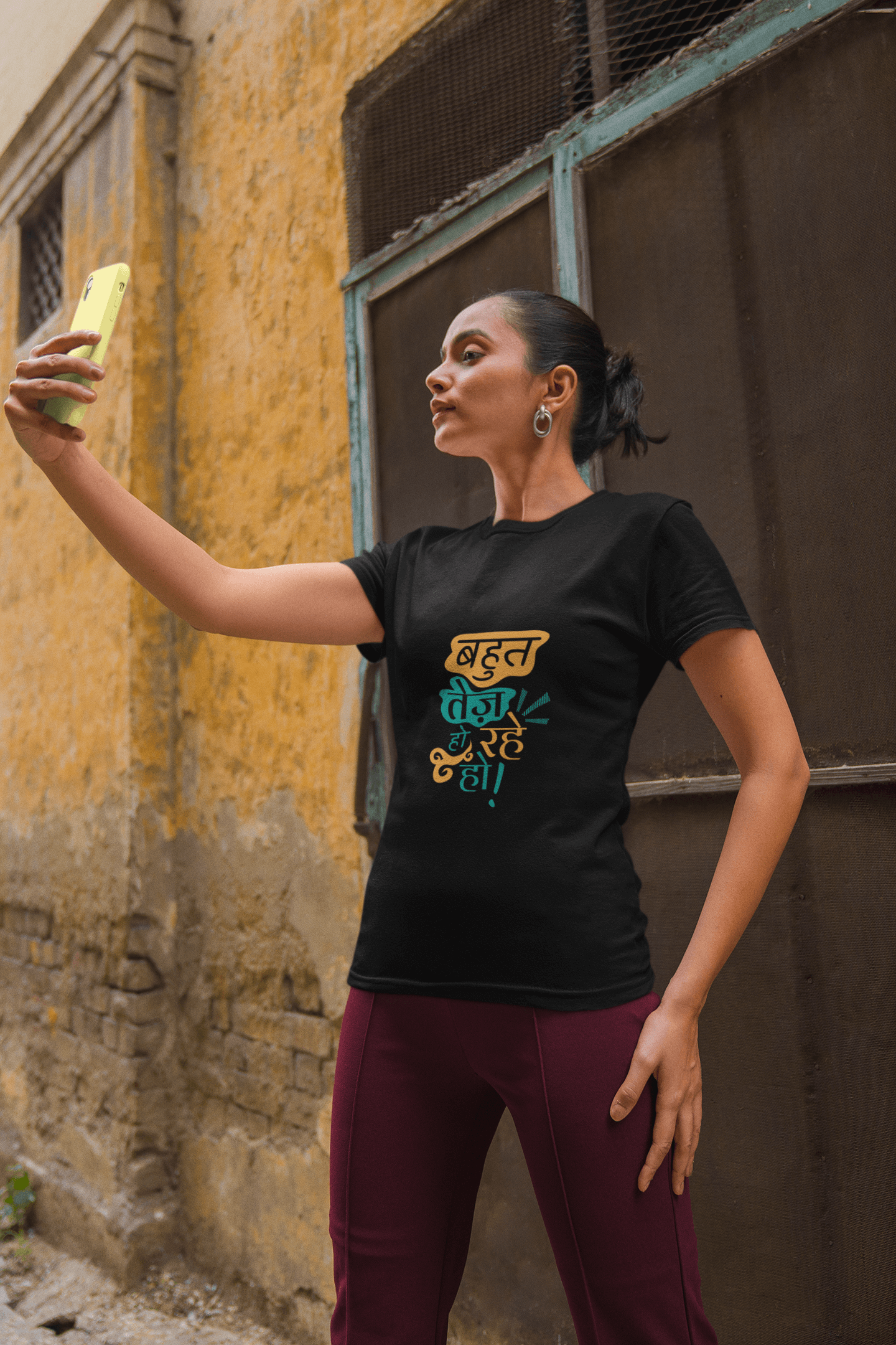 BAHUT TEJ HO RAHE HO Unisex T-shirt