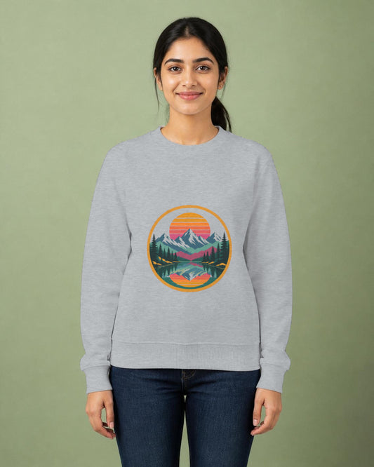 Retro Sunset Badge printed sweatshirt in Grey Melange worn by a model, Bonzo Peter's